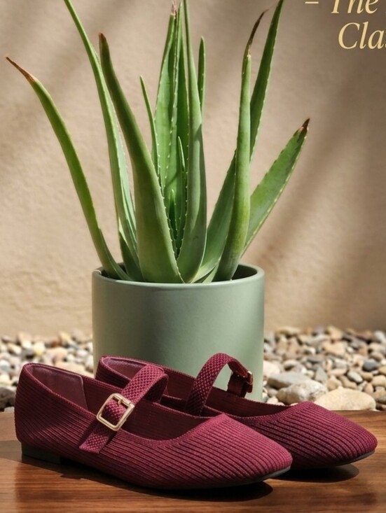 MIA Shoes - Mia Brita Mary Jane Burgundy Ribbed Knit Flats with Almond Toe Size 6